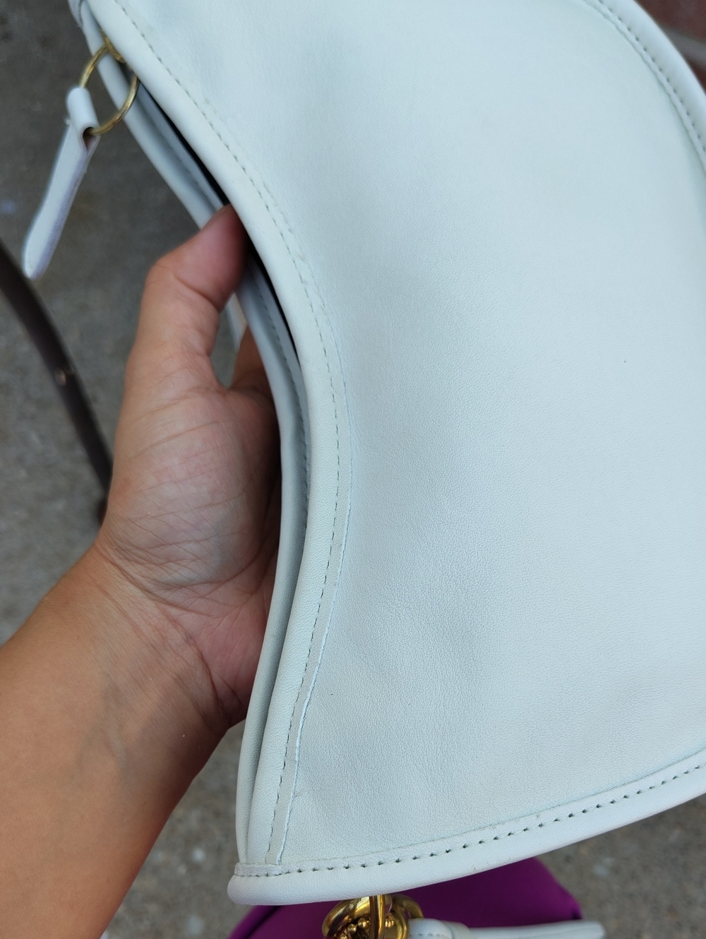 Vintage Coach Leather Swinger Crossbody Shoulder Bag Bone White Classic 80s USA - Picture 12 of 16